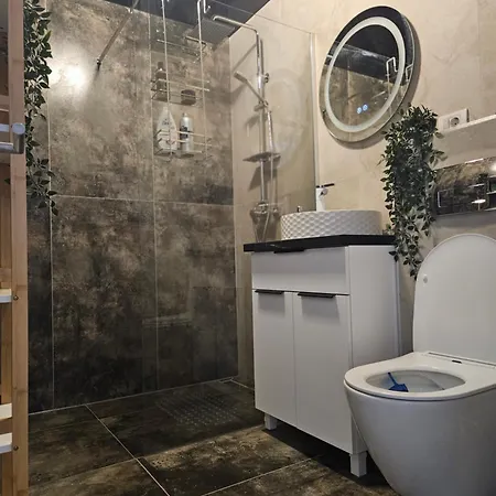 Evergreen Apartment2 *