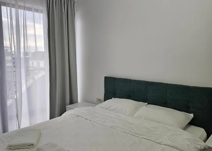 Evergreen Apartment2