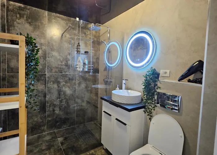 公寓 Evergreen Apartment2 那沃达利